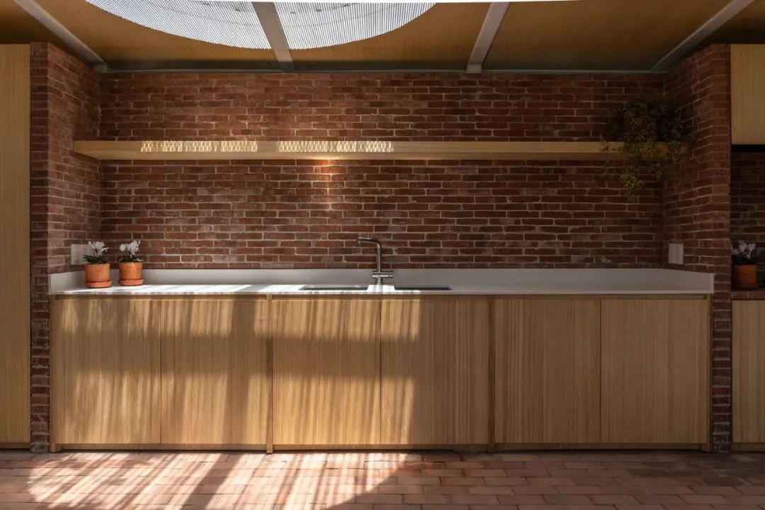 蔚来花园|果园里的休息室丨URLO-13