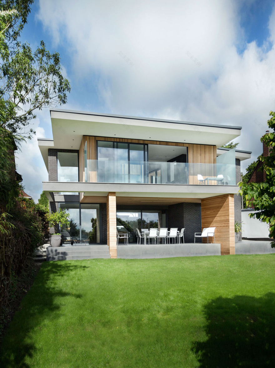 4 Вида(中心带花园的私人别墅)丨英国温彻斯特丨AR Design Studio-24