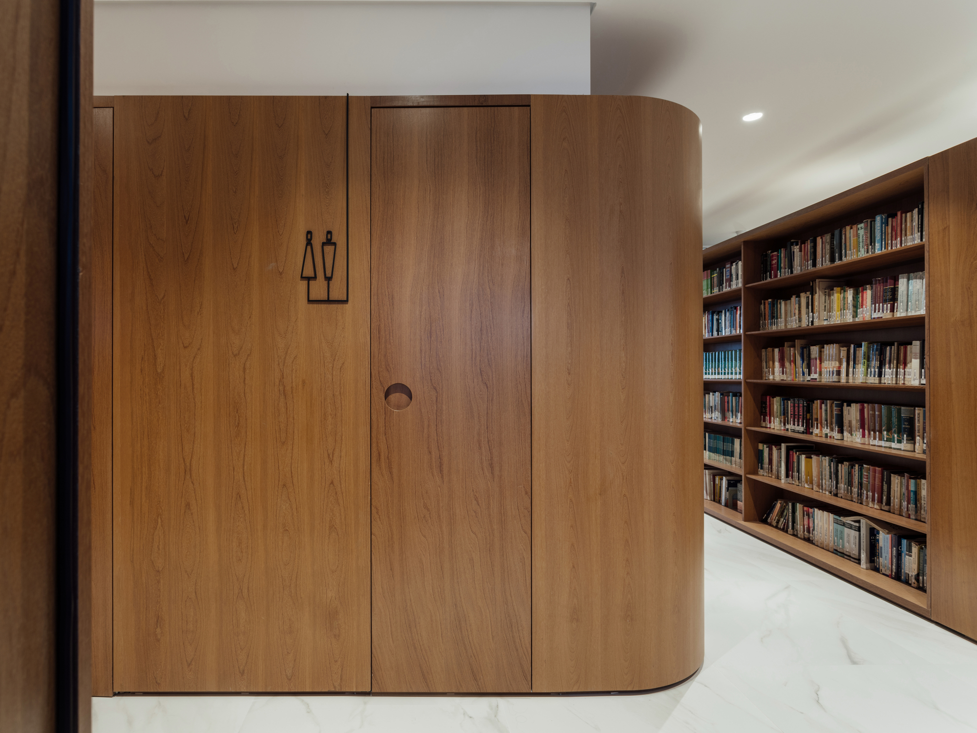 Silveiro 律师事务所办公室——有机设计展现流动空间-26