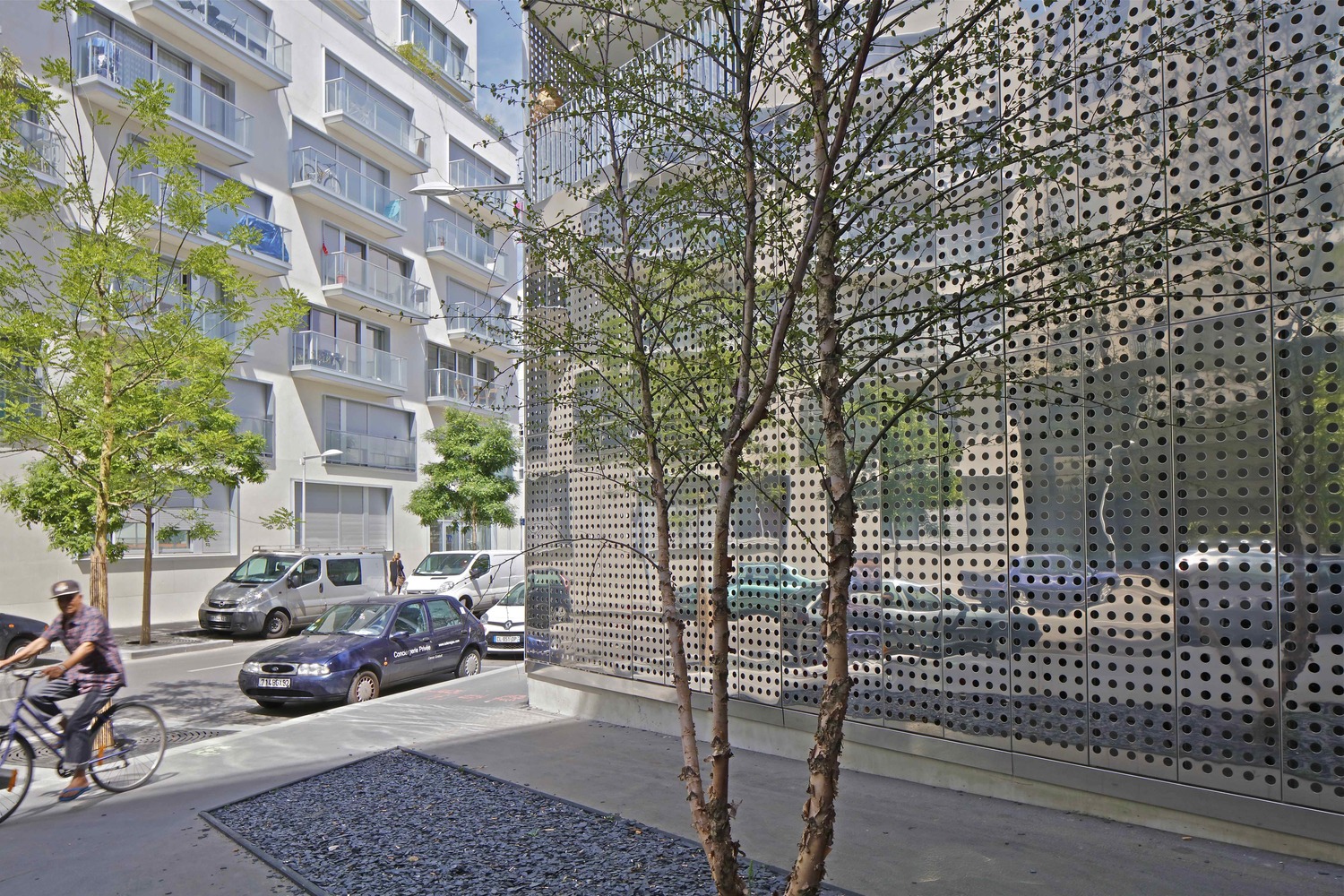 布洛涅比兰库尔特河畔住宅区折叠式设计-25