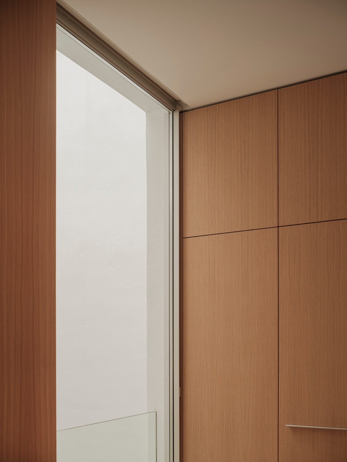 市中心的极简主义住宅丨西班牙巴伦西亚丨NOS Arquitectura-12