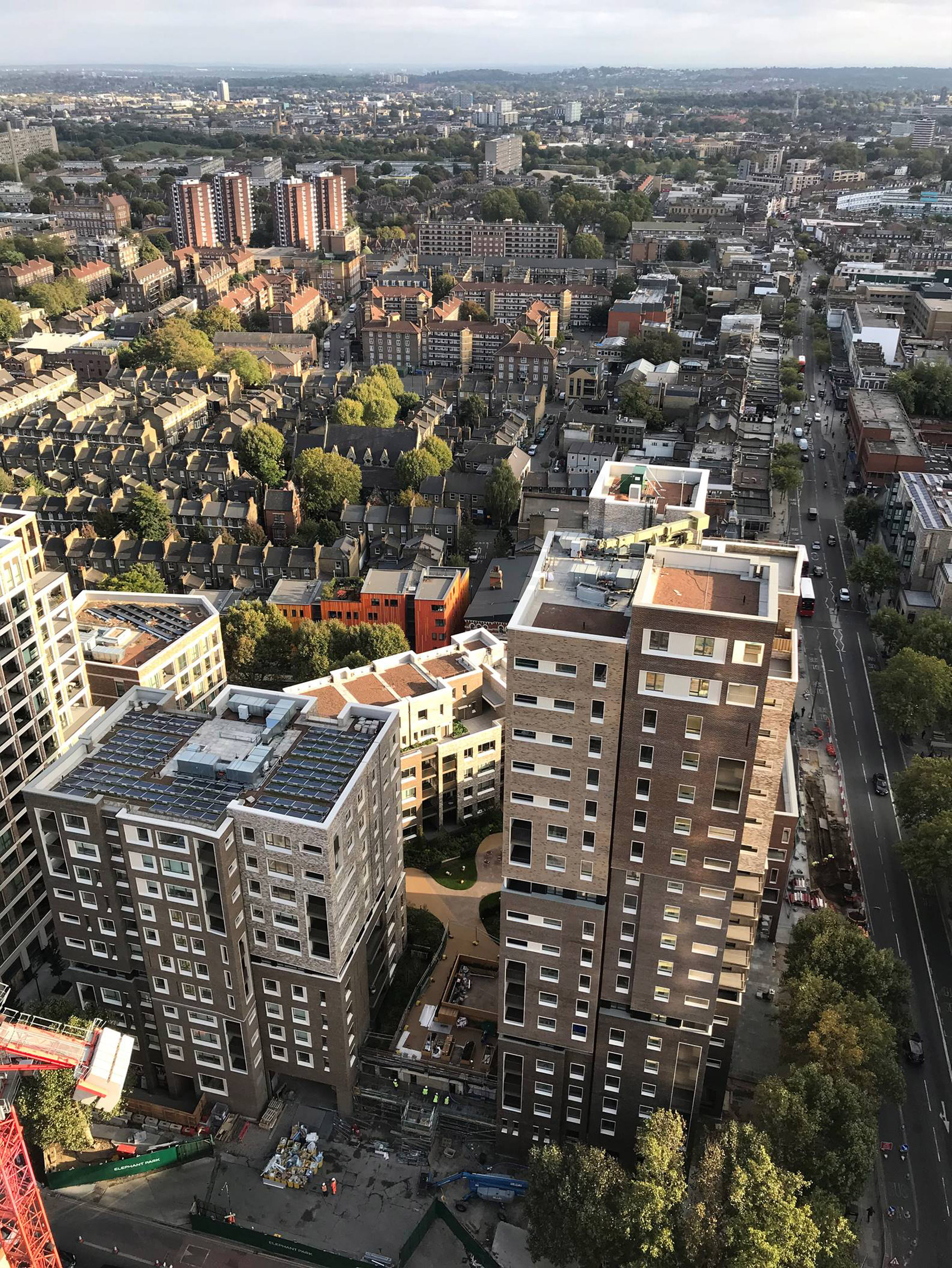 伦敦 Elephant and Castle 的"当代土著"住房设计-11