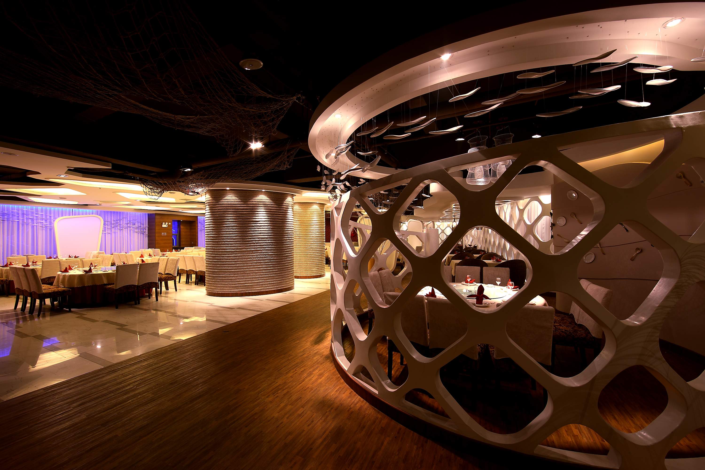 现代--某餐饮会所效果图案例-0