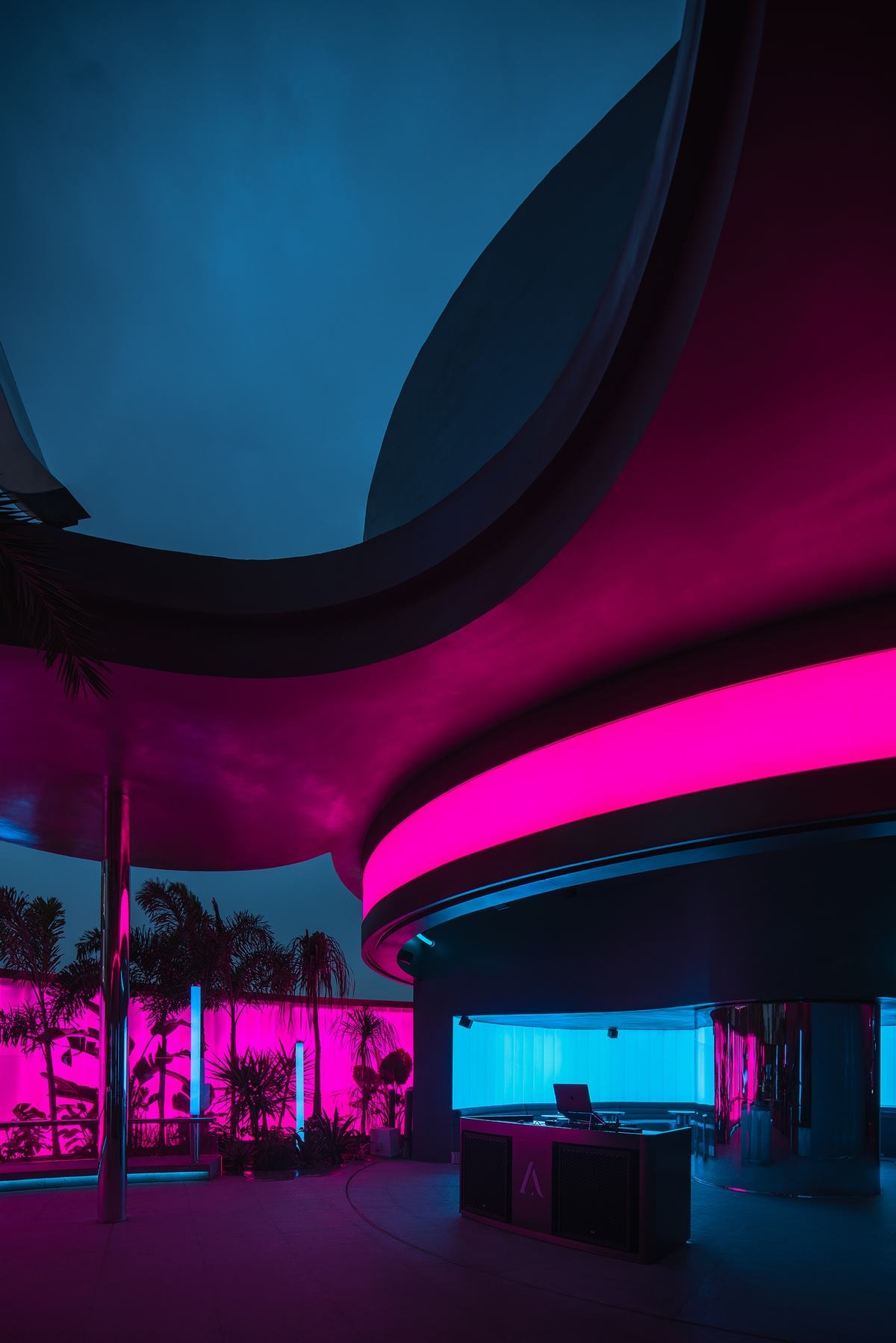 弧光幻境 · 成都 La Amo POP CLUB 酒吧设计丨中国成都丨Mojo 设计团队-18