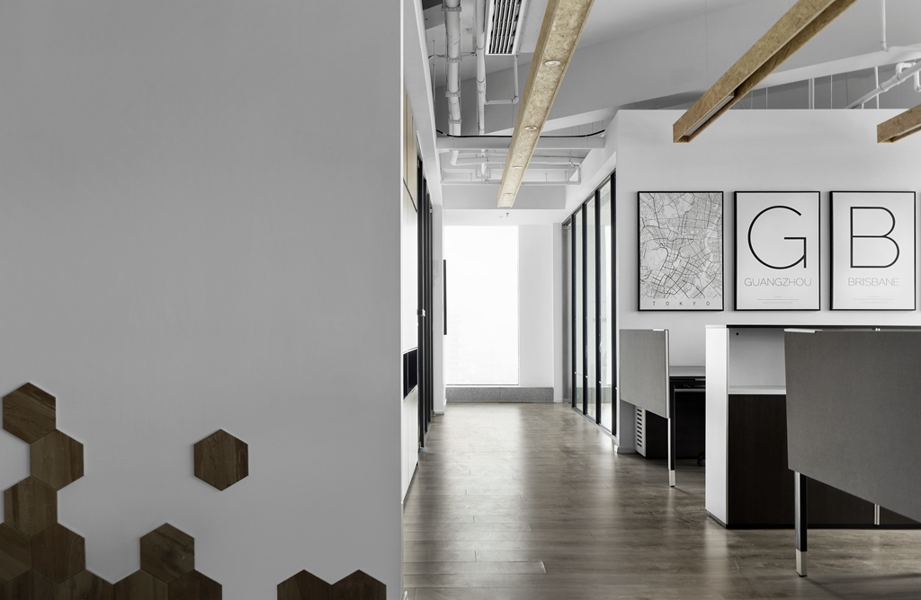 春秋出品 —— 办公.适-22