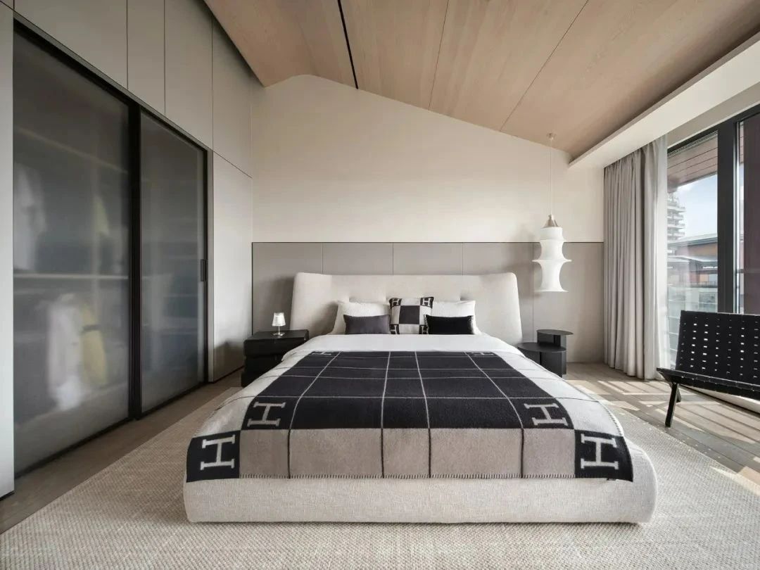 新作丨330㎡简奢大平层，浪漫自在不言中！-70