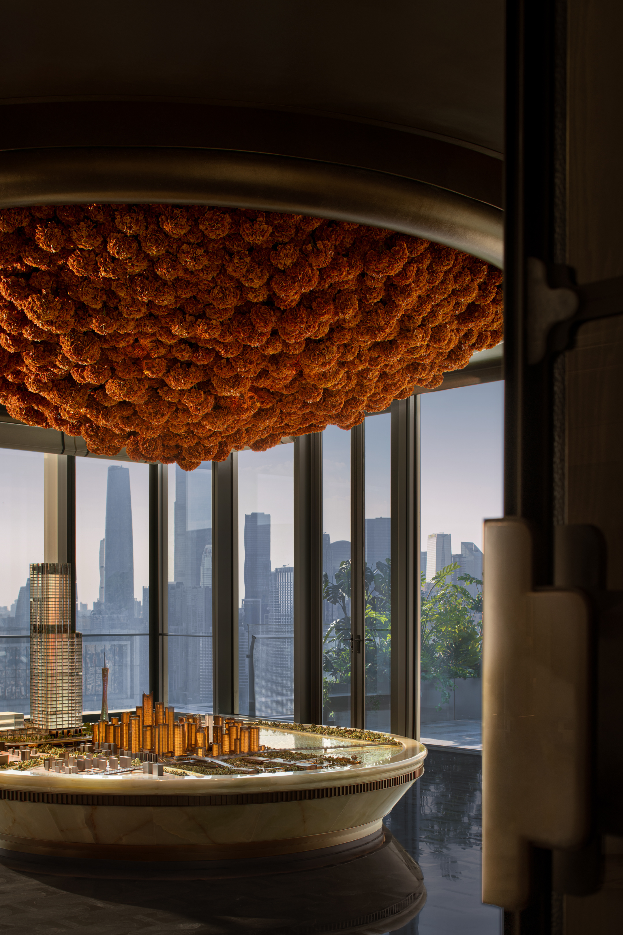 新作 CBD云端会所，都会「精神自留地」丨中国广州丨EGD亦境设计-5