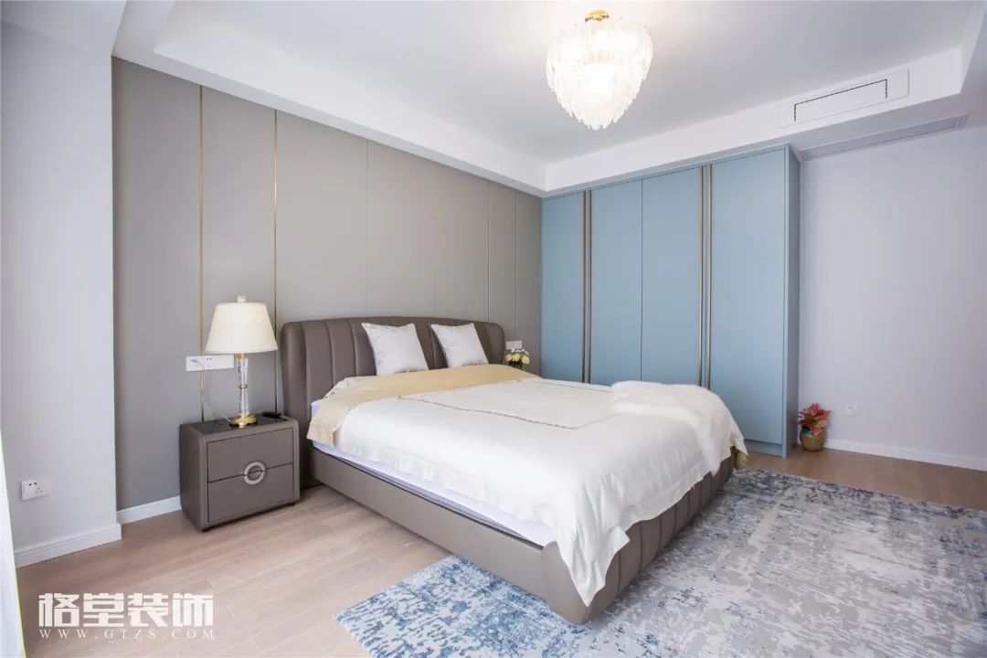 现代美式灰色调空间，优雅轻奢典范之家-19