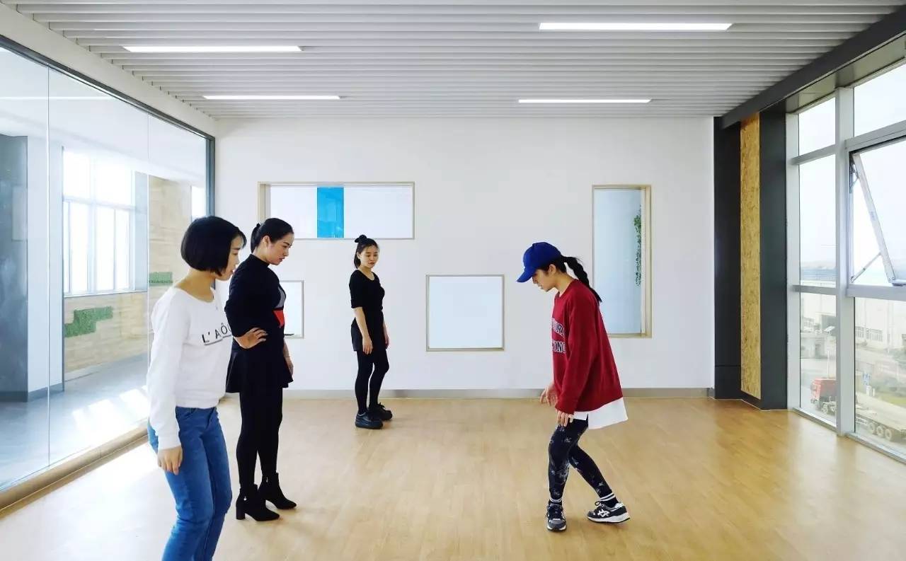 上海展志集团宝山加工中心办公楼改造  思域室内设计-31