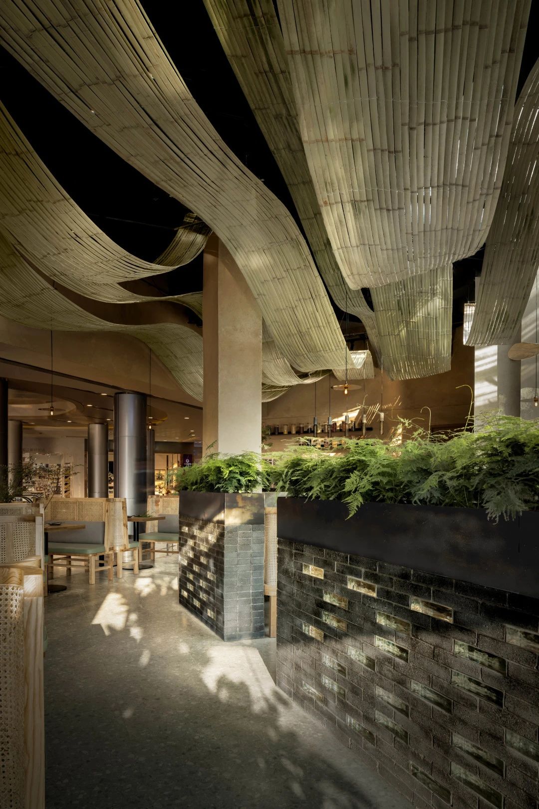 十二泰猪·星马泰料理品牌店丨中国清远丨梵山构造设计事务所-14