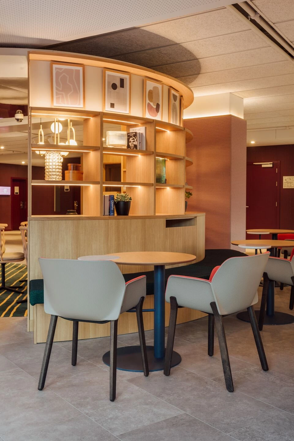 Madrid 漫画风酒店设计-47