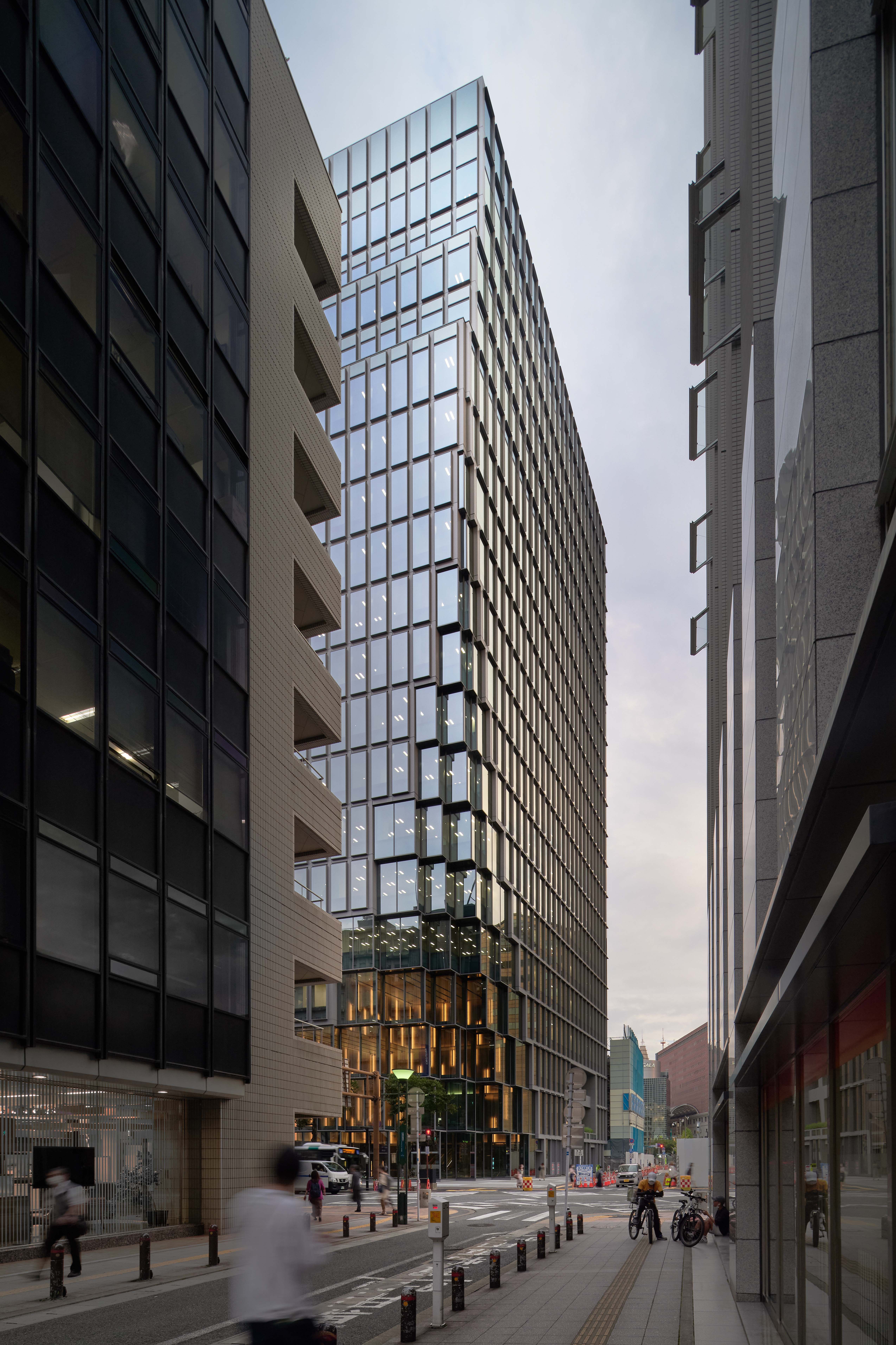 福冈天神商务中心-7