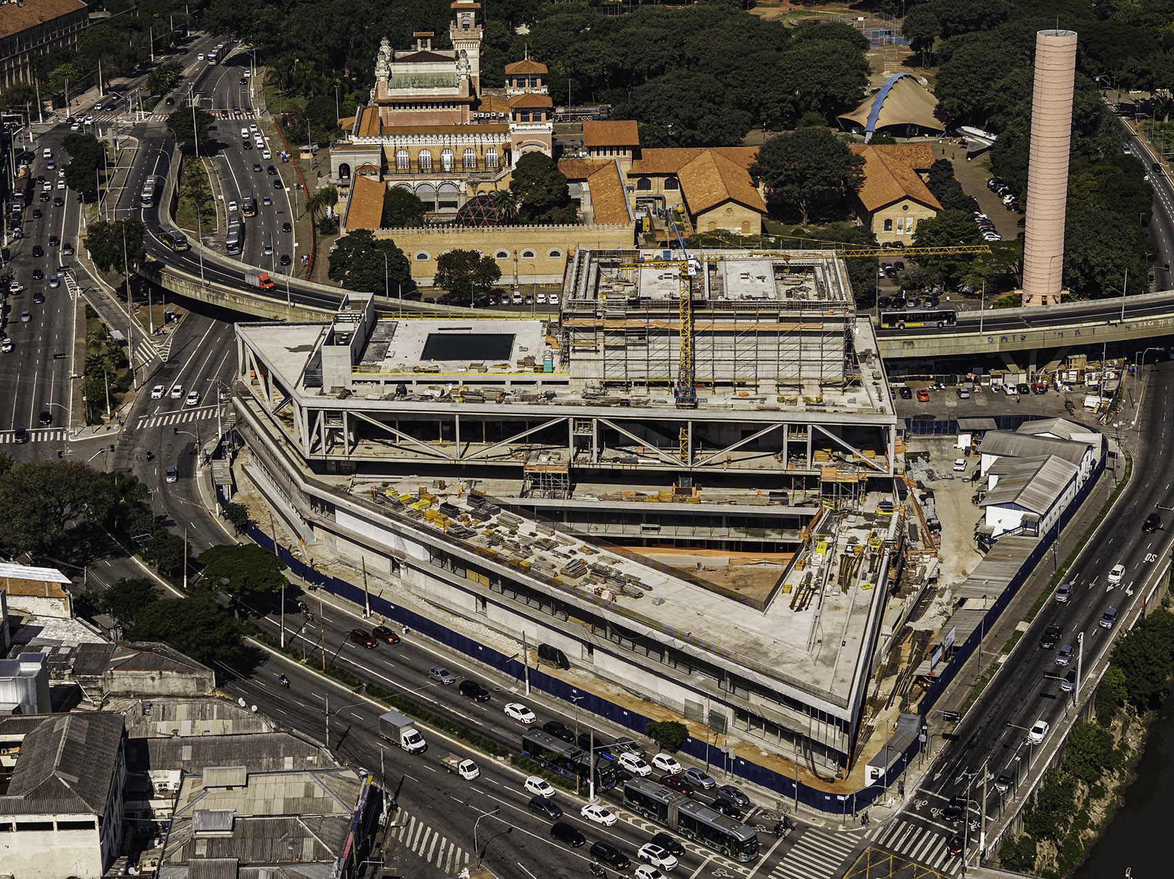 Sesc Parque Dom Pedro II项目丨巴西圣保罗丨Una Arquitetos-10