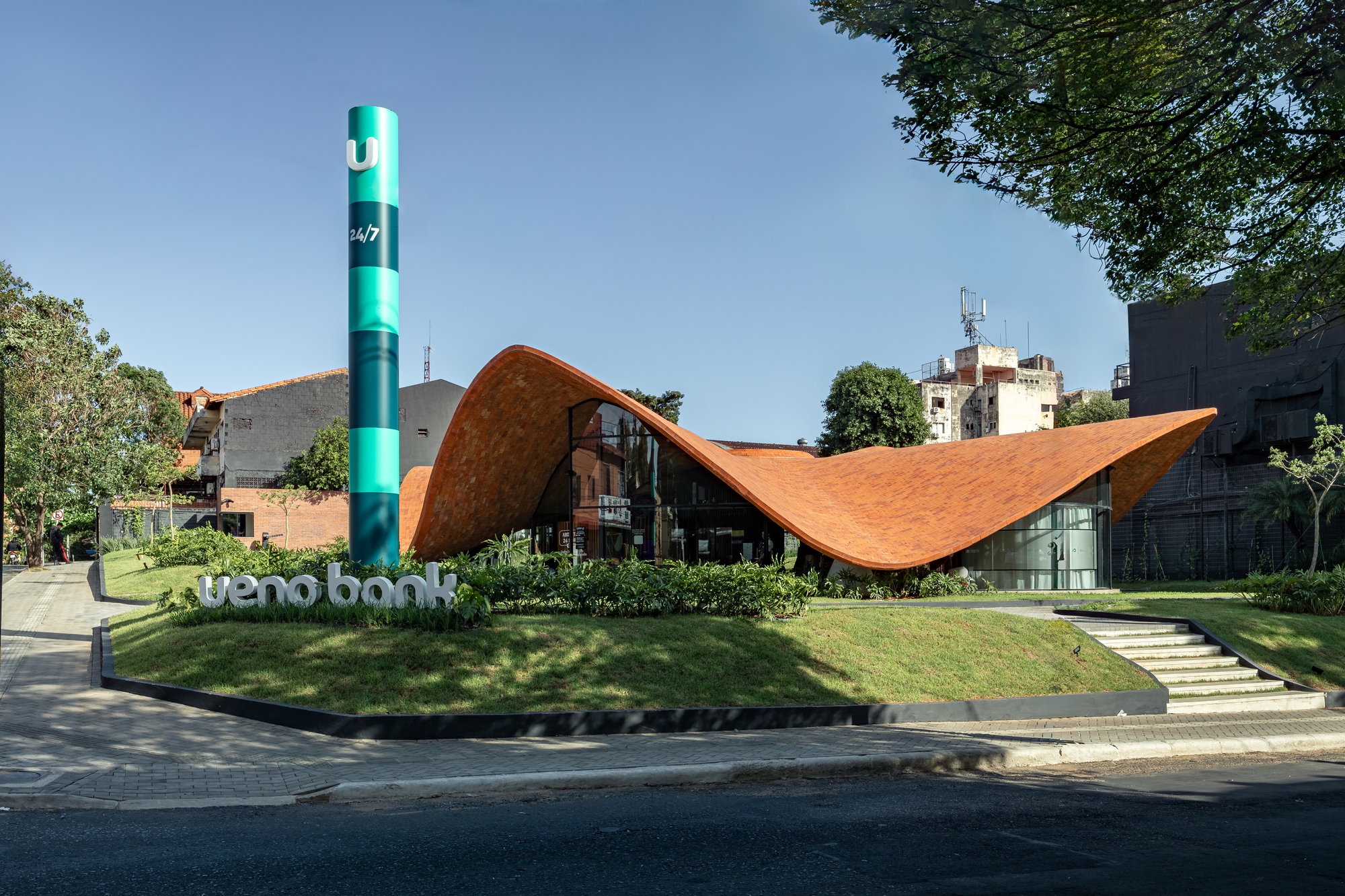 阿米巴分公司（注：Ameba常见指阿米巴，Branch有分公司、分支机构之意，结合常见语境如此翻译） 丨巴拉圭丨BAUEN-33