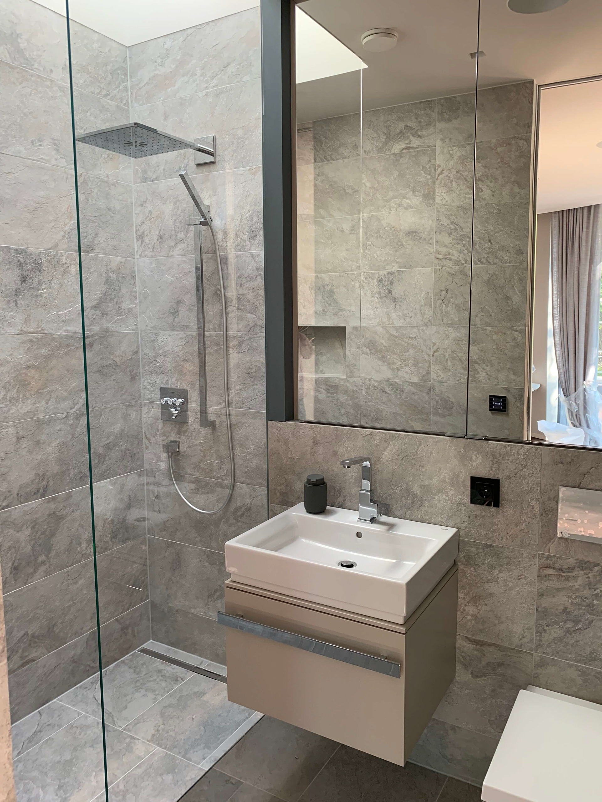 Villa with Pool in Munich-9