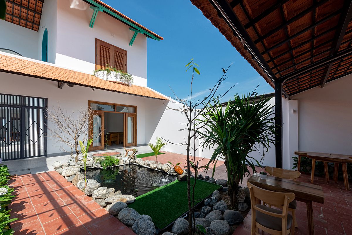 越南 Song Hinh 住宅 | 融合室外景观与室内设计的现代家庭住宅-16