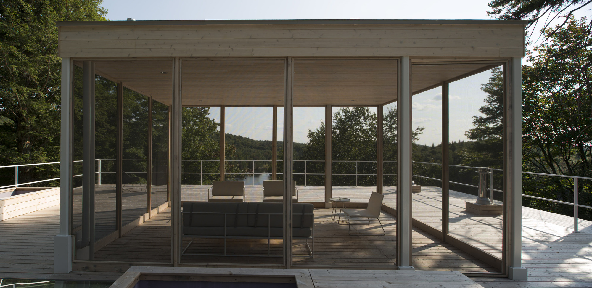 悬浮于加拿大高原的景观住宅-20