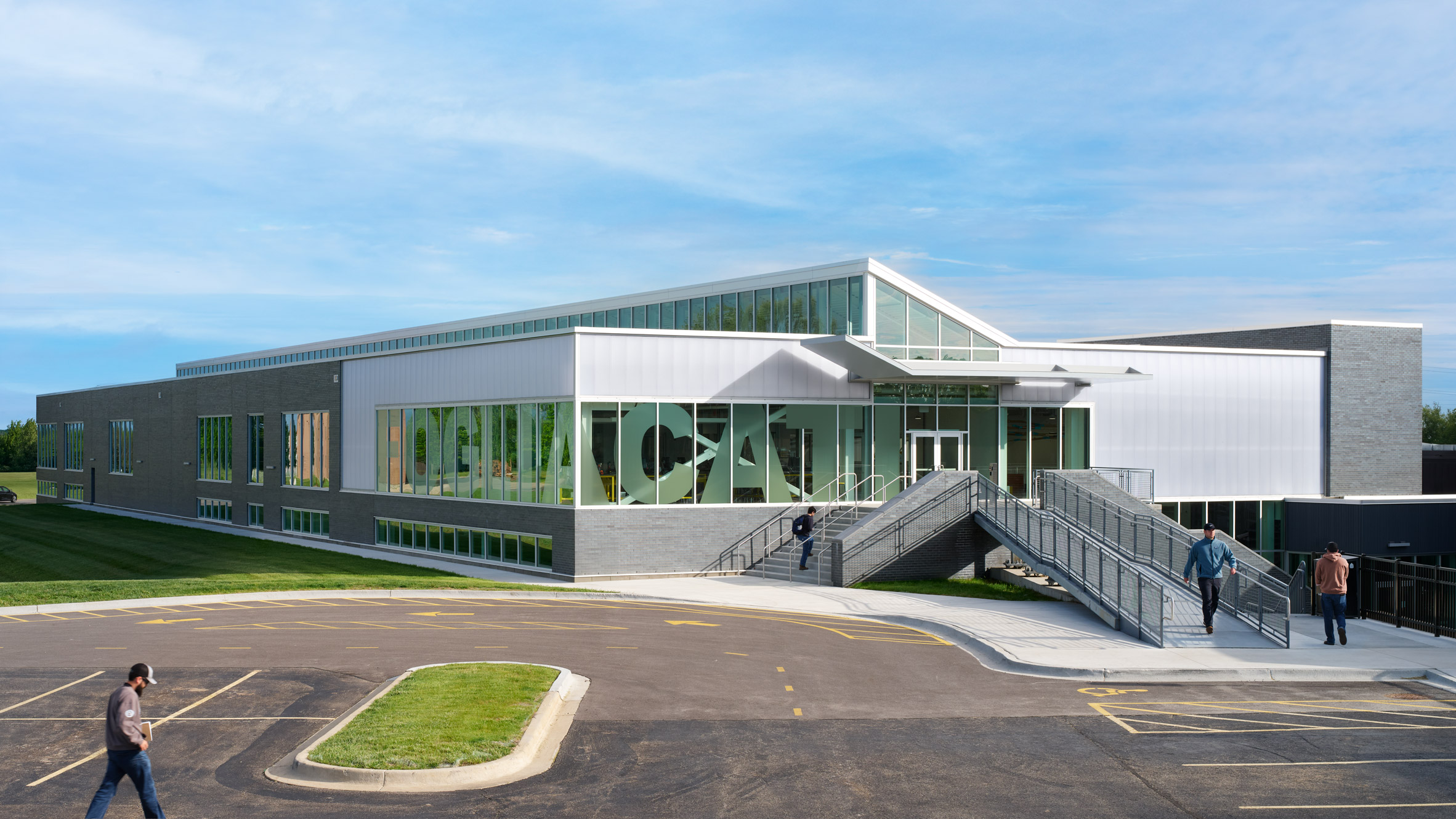 福利亚先进技术与创新中心（Foglia CATI）丨美国丨罗斯·巴尼建筑师事务所（Ross Barney Architects）-0