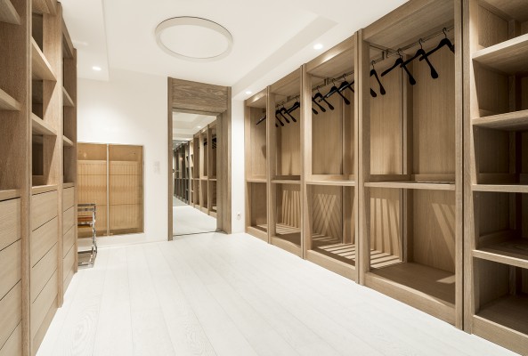 丨FF A R C H I T E K T-10