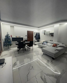 LA CASA DI CORTE PRIVATA住宅改造项目