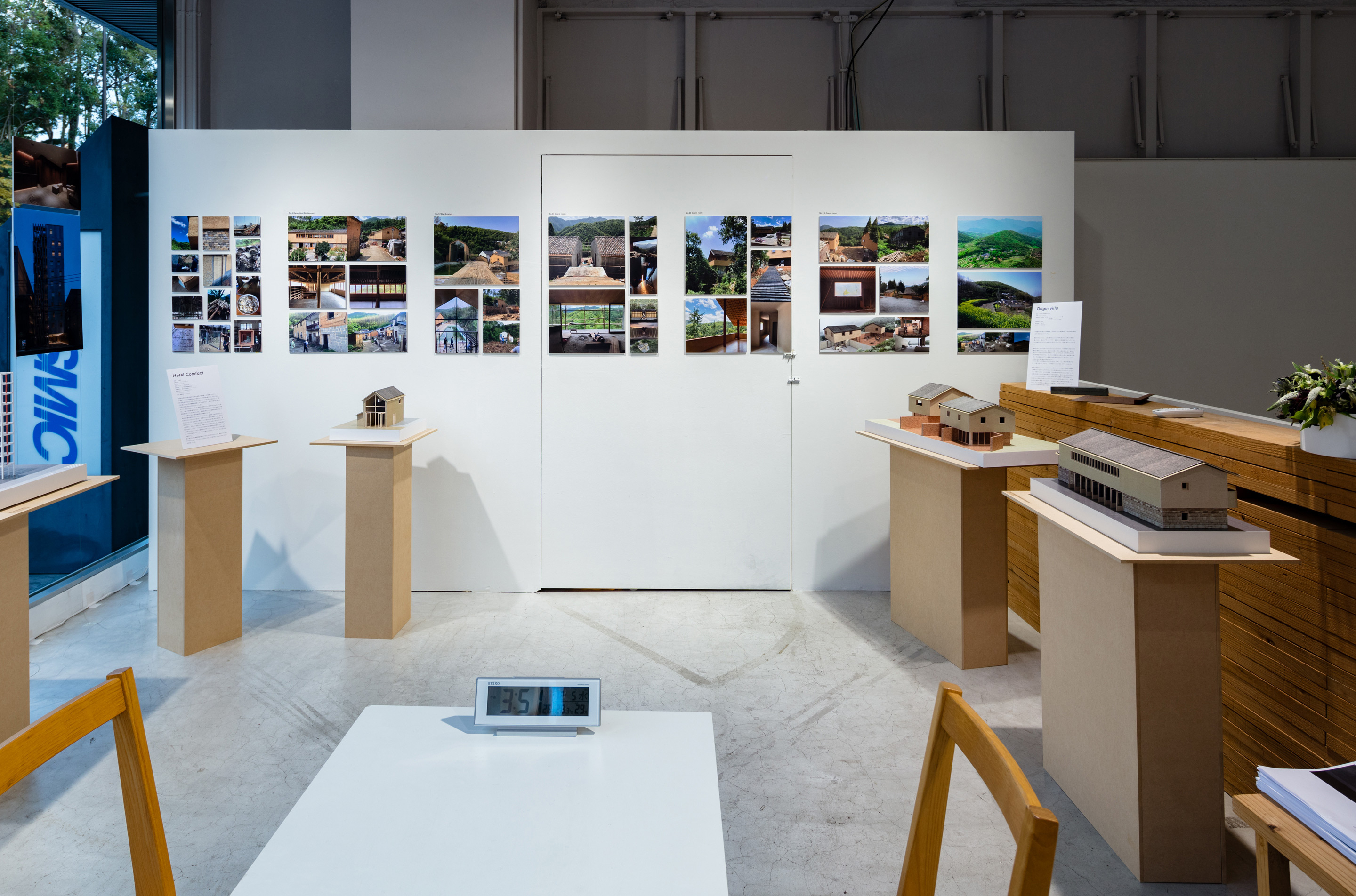 日本京东 小⇔大展 Prismic gallery design by Kooo Architects-8