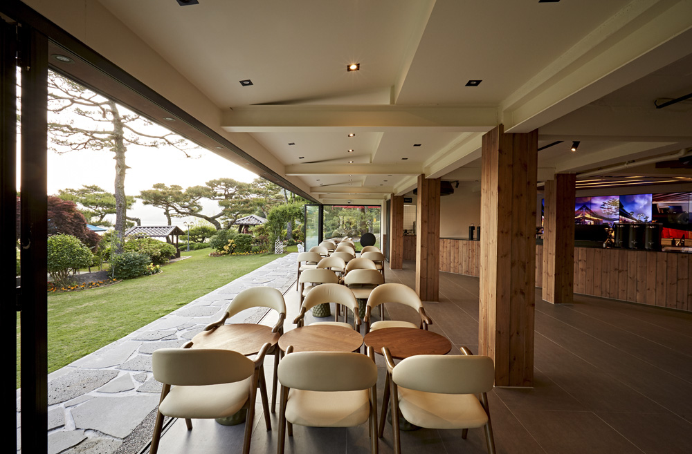 现代简约风格的餐厅设计-12