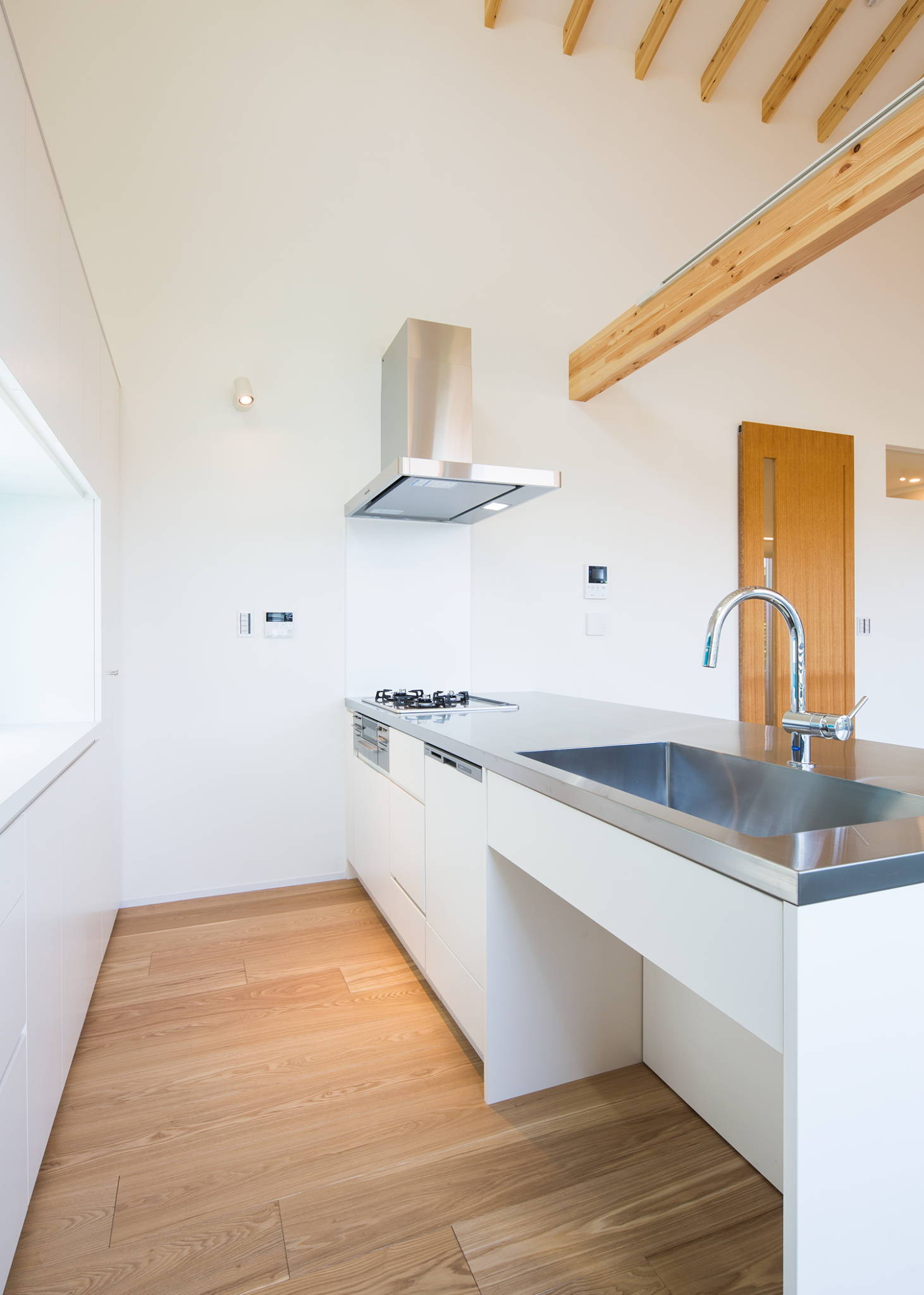 东京 Riganto 极简住宅-12