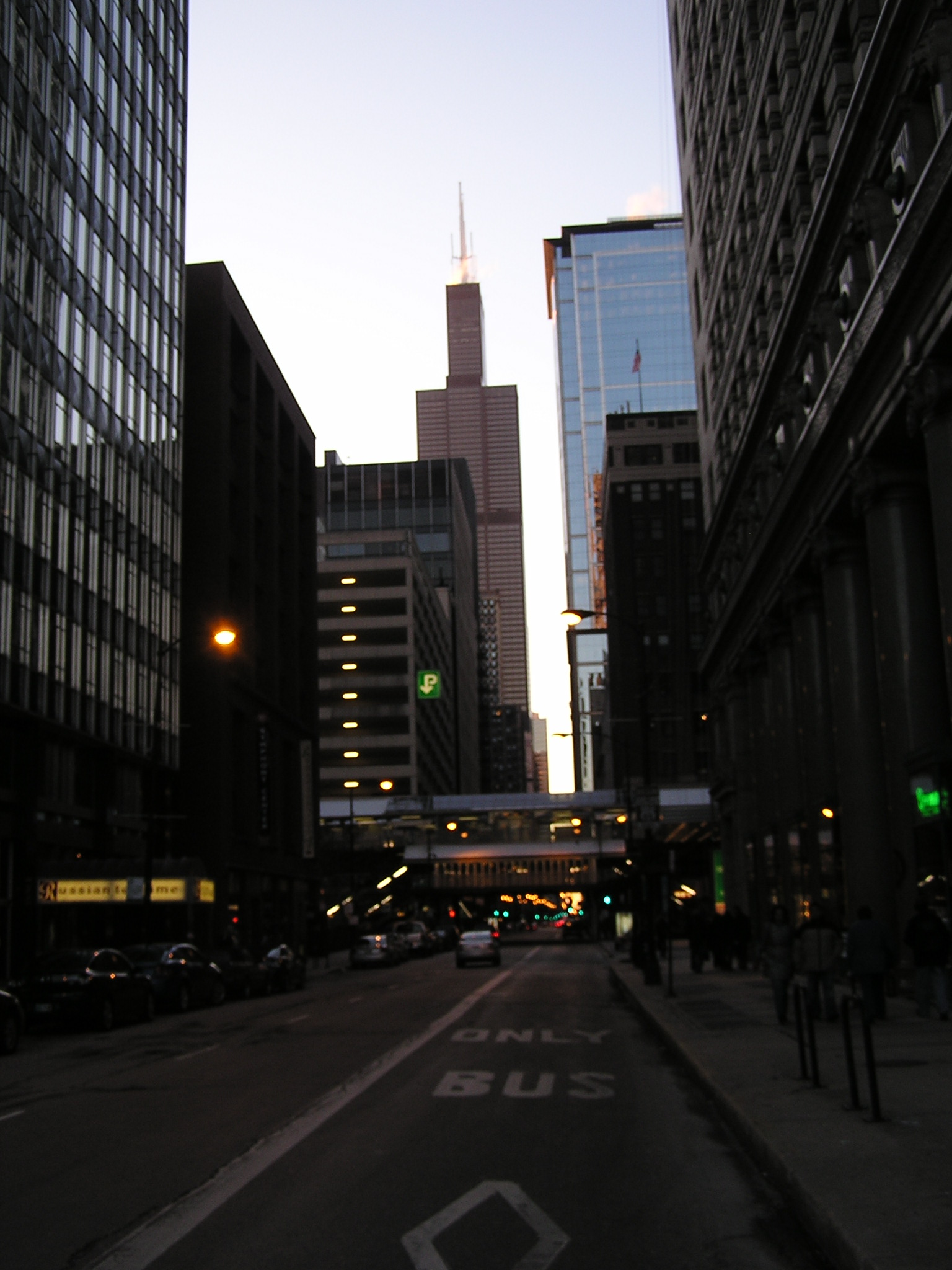 Sears,Willis Tower光伏系统改造项目丨美国芝加哥丨Pythagoras Solar-1