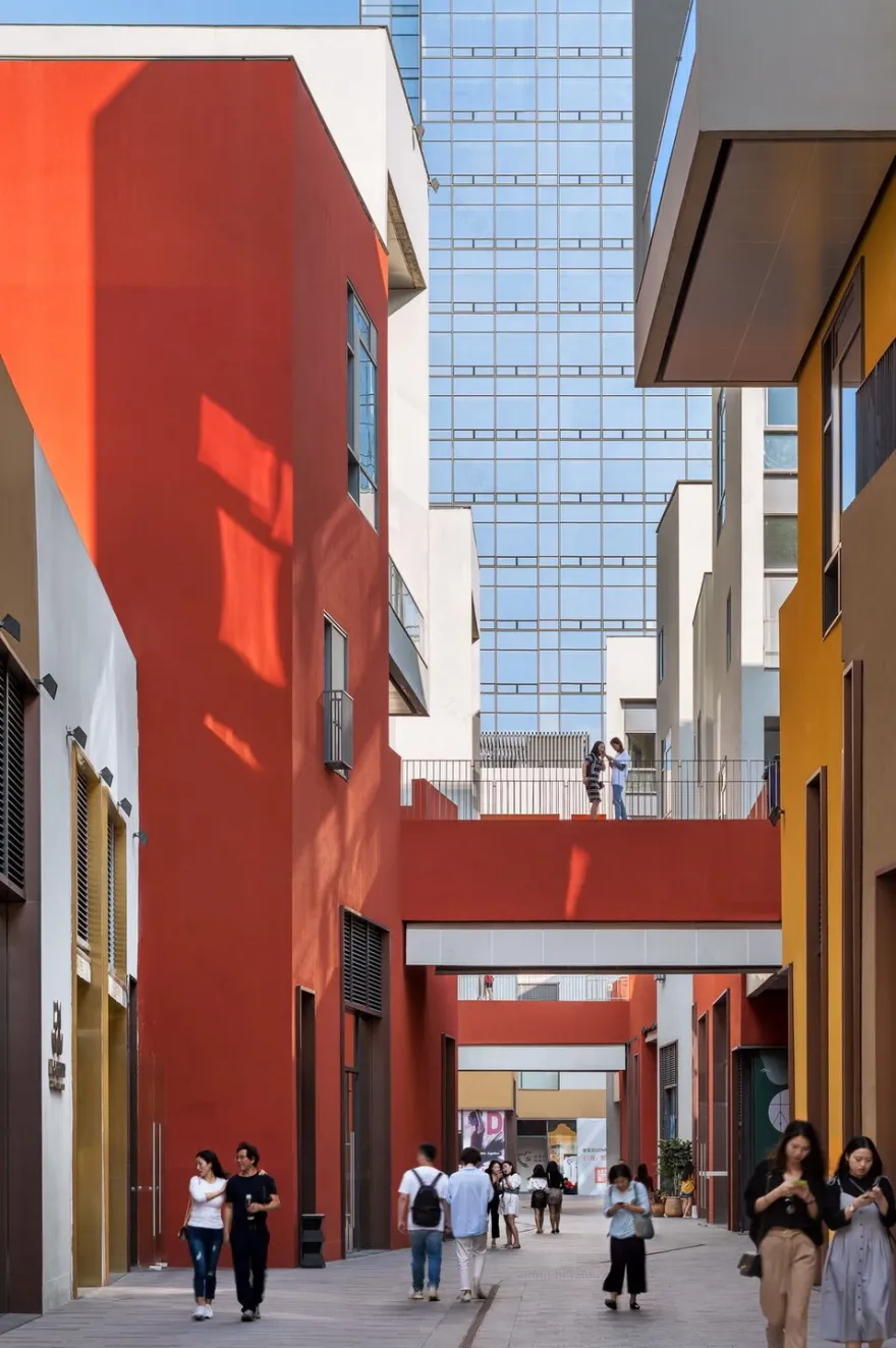 SHUM YIP Upper Hills LOFT-38