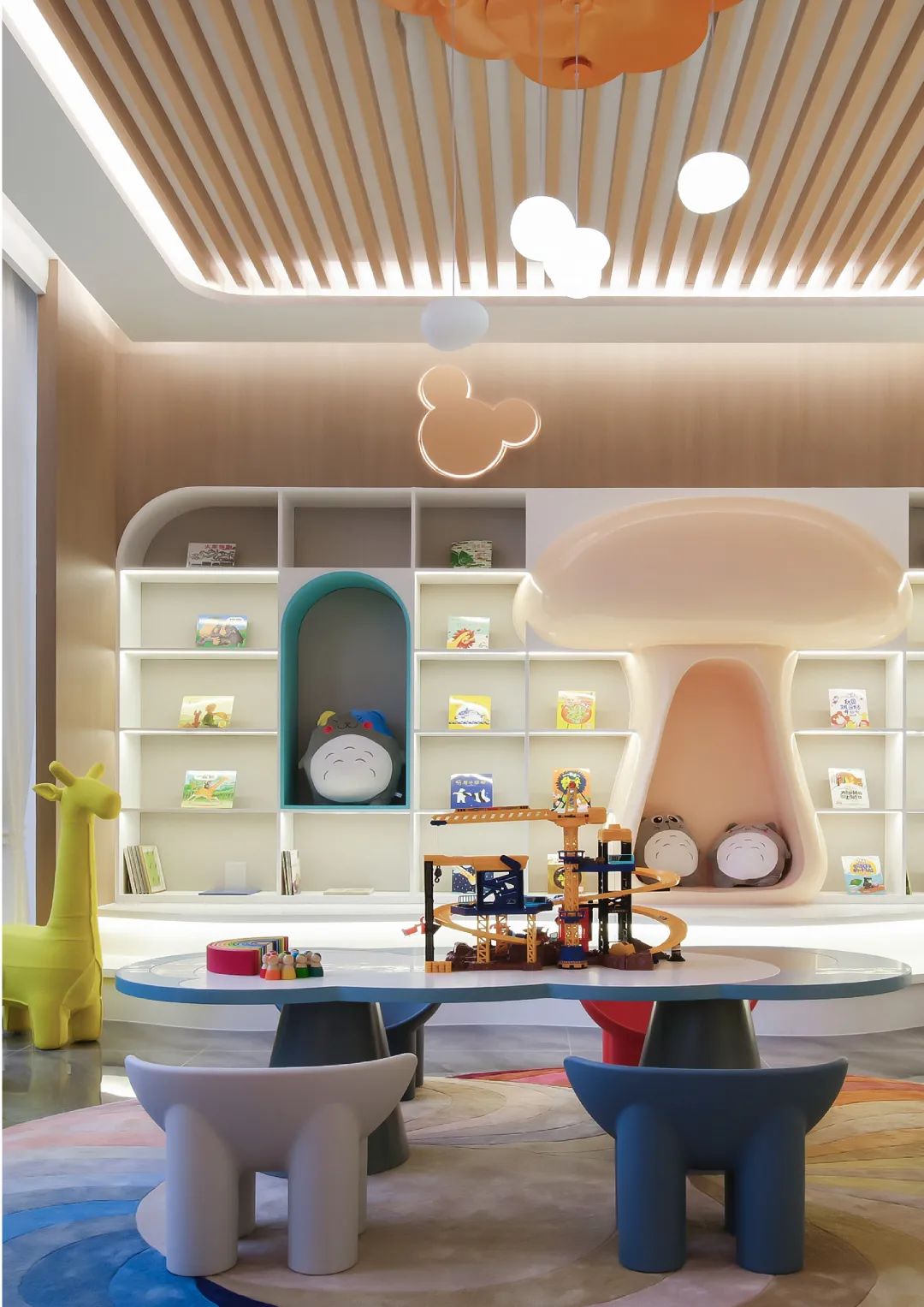 宜昌龙岛三号售楼处软装设计丨中国宜昌-43