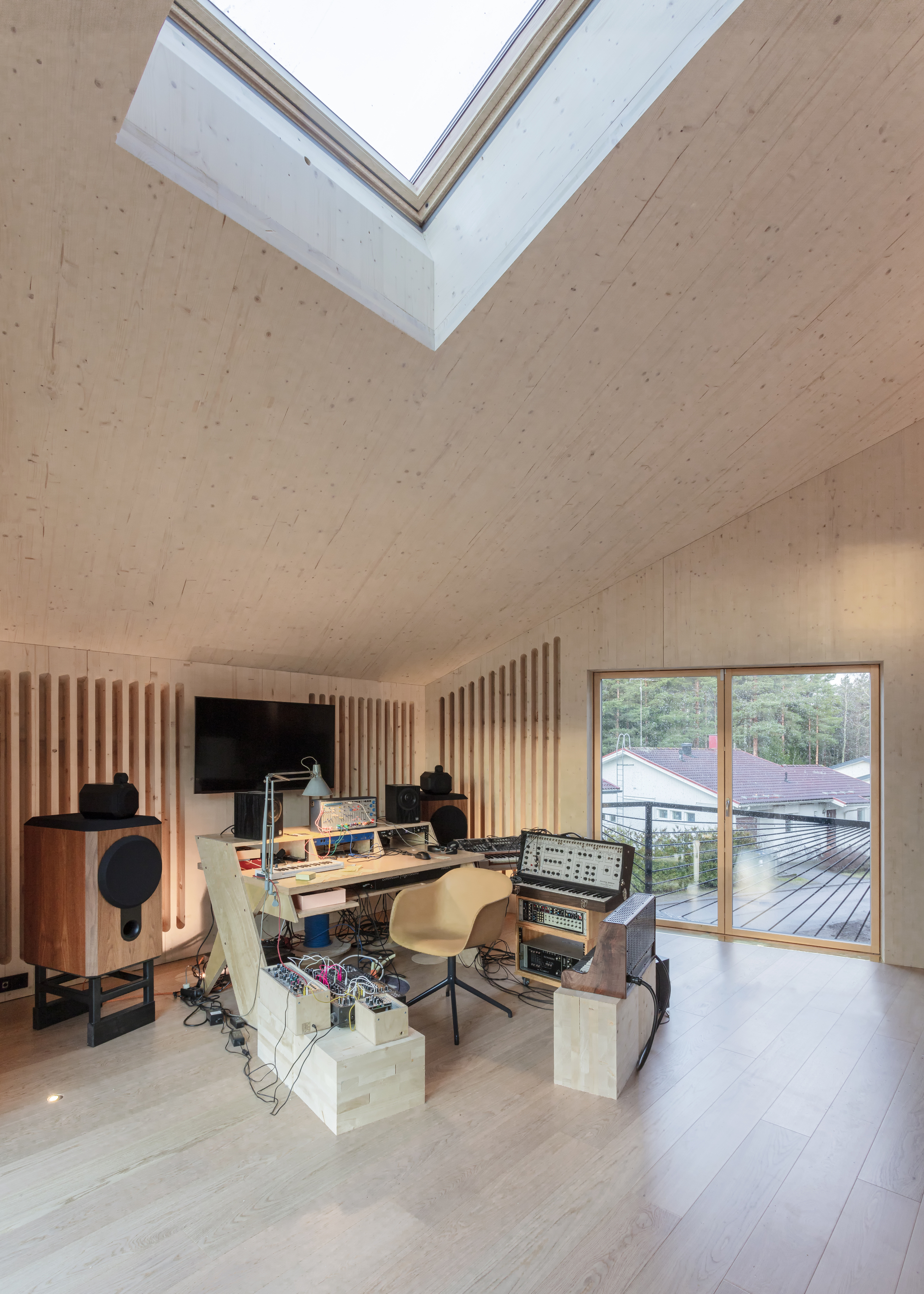 12 House / ORTRAUM-16