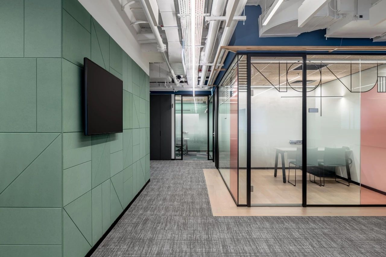 美学聚场娱乐办公设计-65