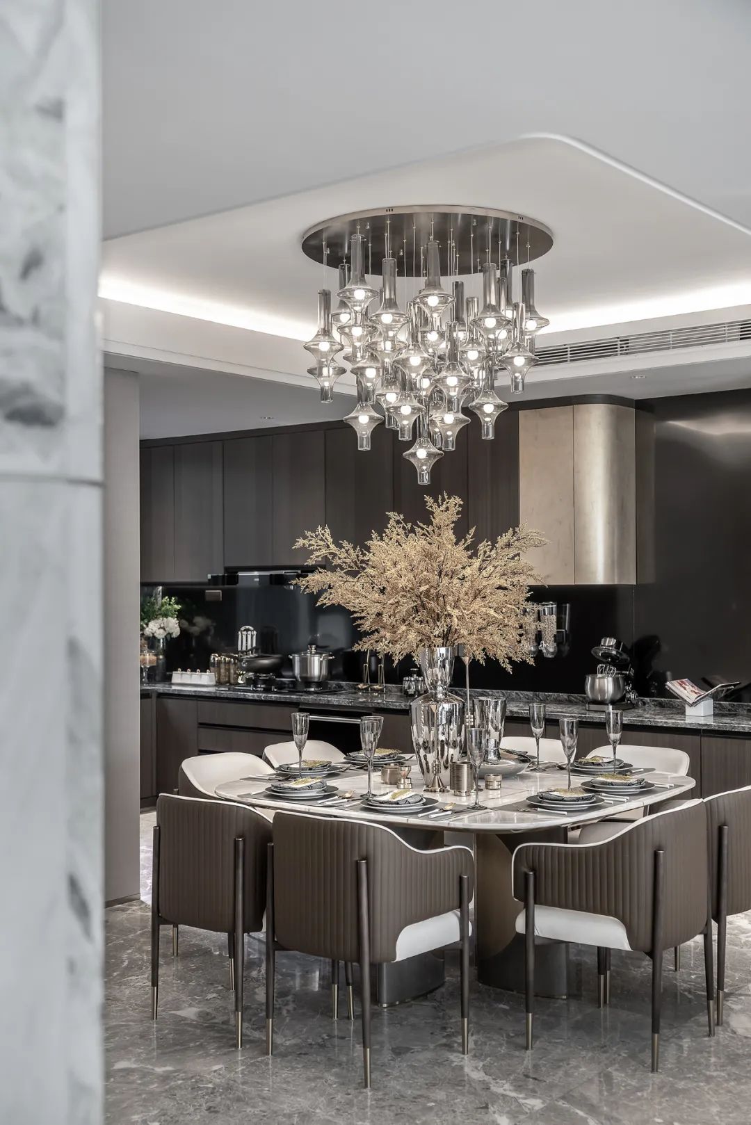 阅麓山样板间丨中国大连丨深圳市厚夫设计顾问有限公司-41