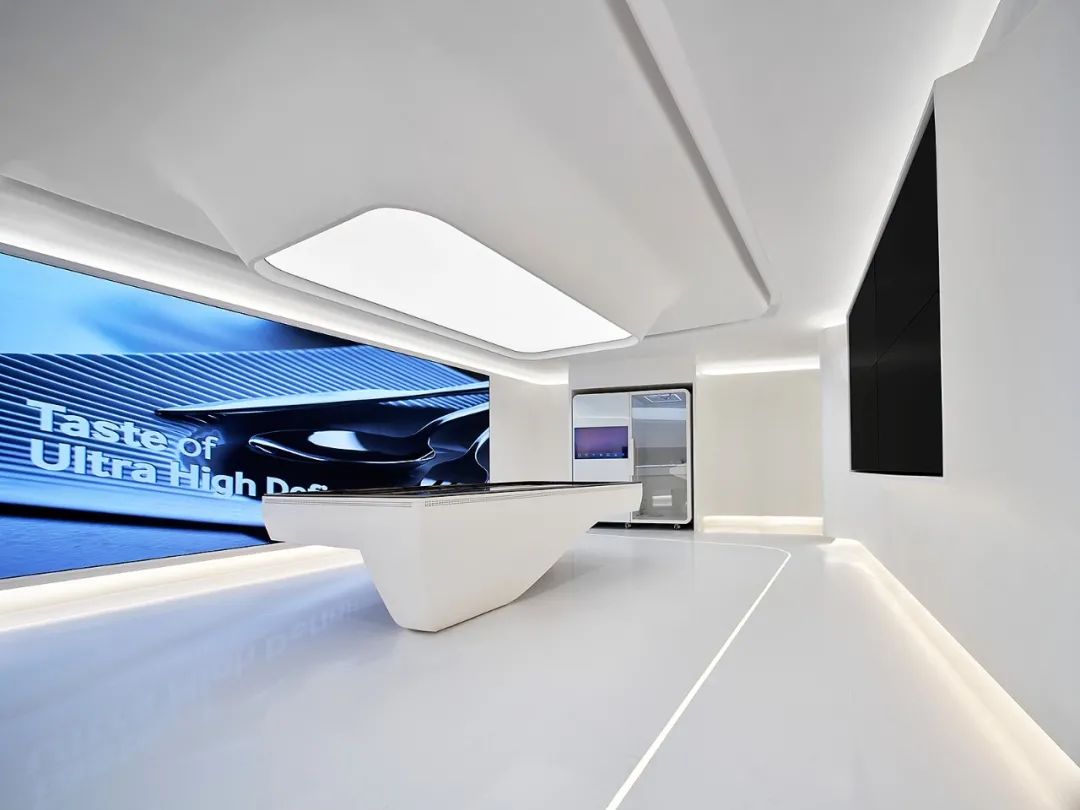 实地清远蔷薇熙岸销售中心丨中国清远丨新加坡FORMWERKZ-33