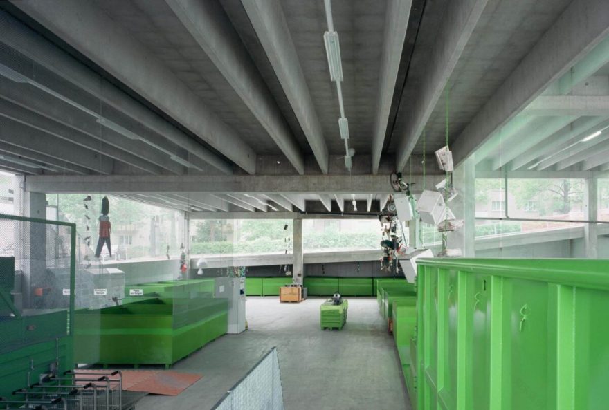 奥奥斯·马格回收公司,温特图尔
注:OOS可能不是常见词汇,这里按名称原样保留Maag音译为马格,Winterthur 是瑞士城市温特图尔 -13