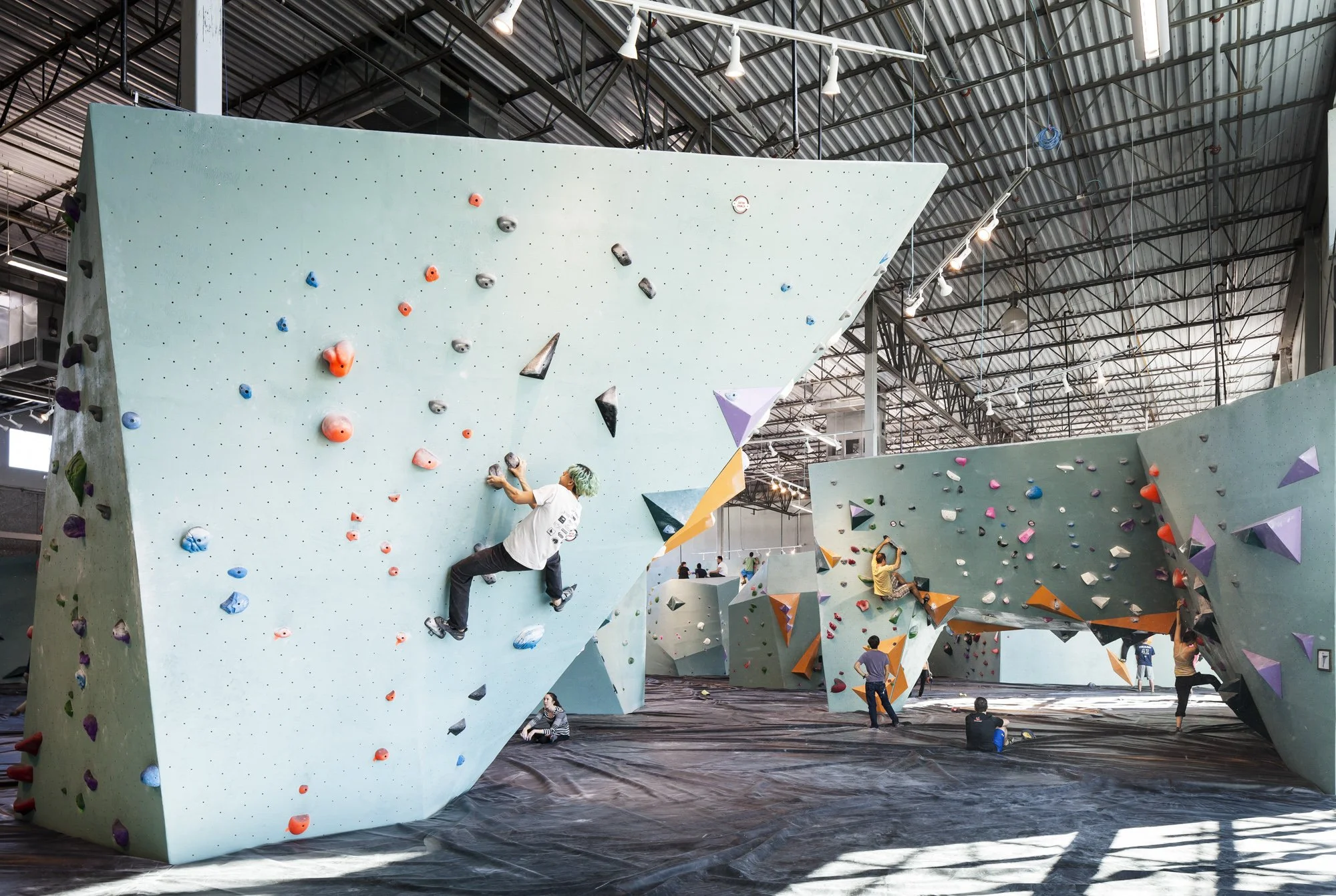 Austin Bouldering Project — Lilianne Steckel-7