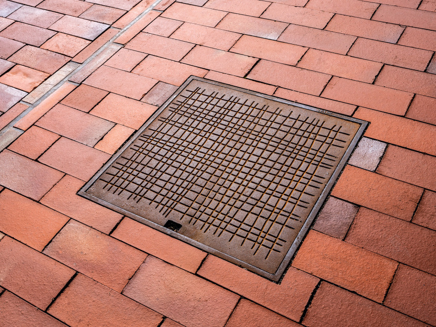 新舊共榮的城市典範:捷克舊磨坊改造,融合藝廊、教育中心、市民共享的文化場域 | FAM-85