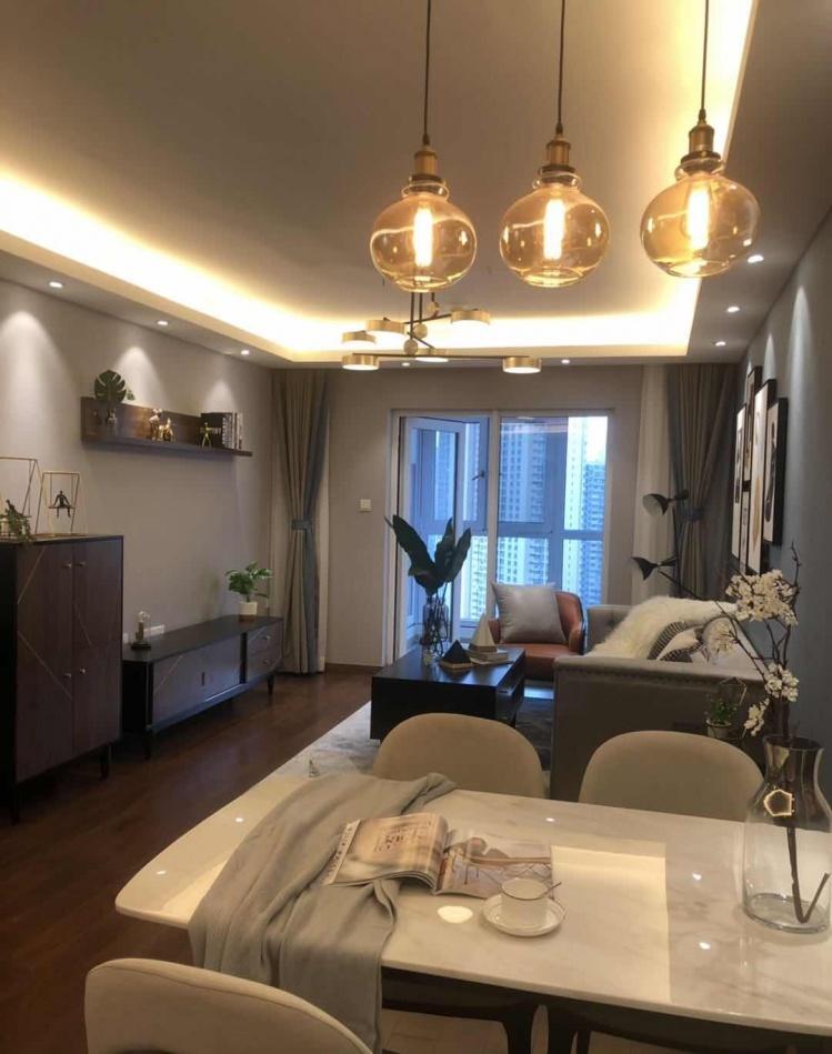 耐德佳苑 7 号现代轻奢风,进门鱼缸与收纳空间完美结合-11