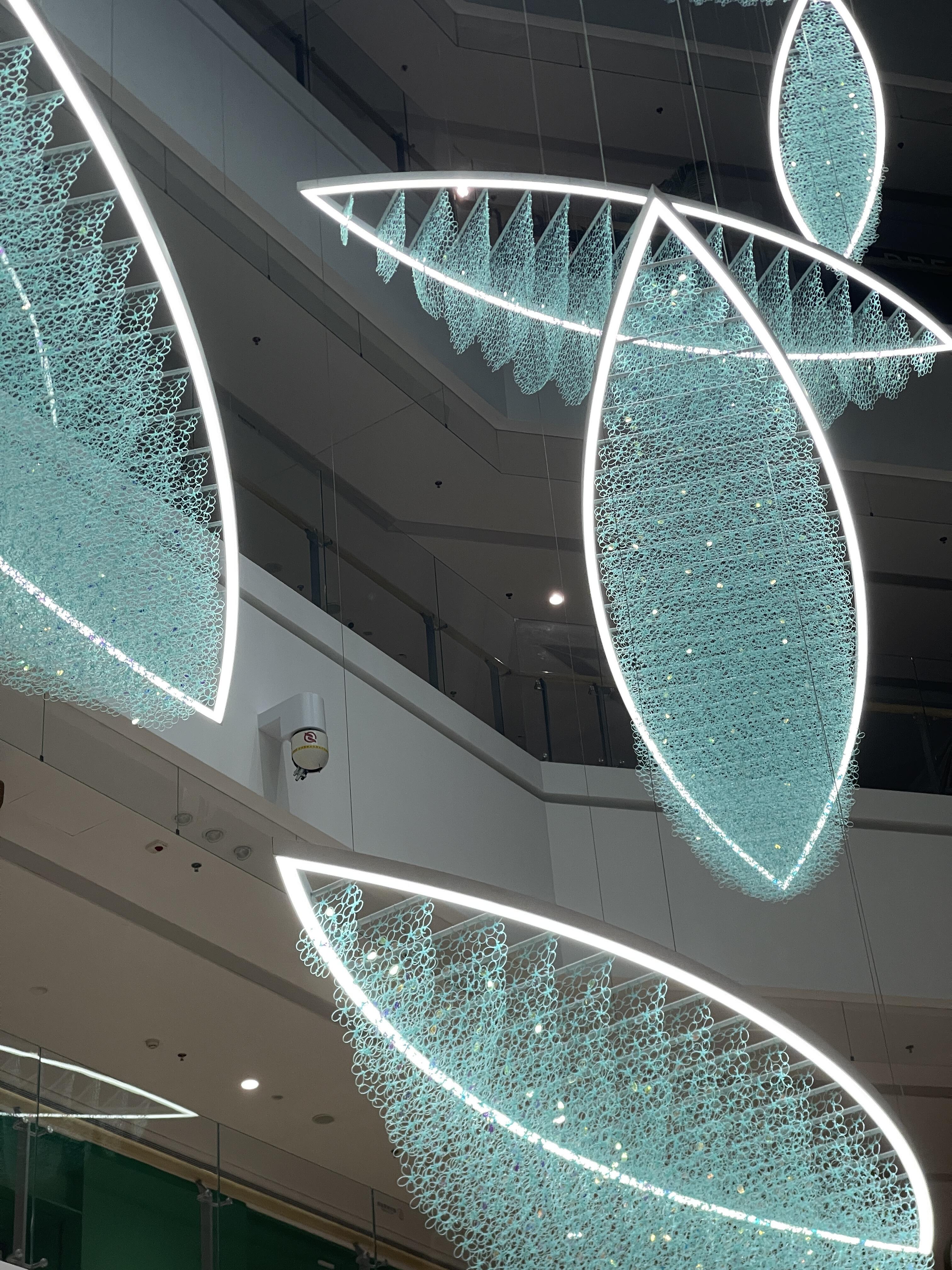 我用30萬根扎帶制作了一个艺术装置，撒出一片汪洋-7