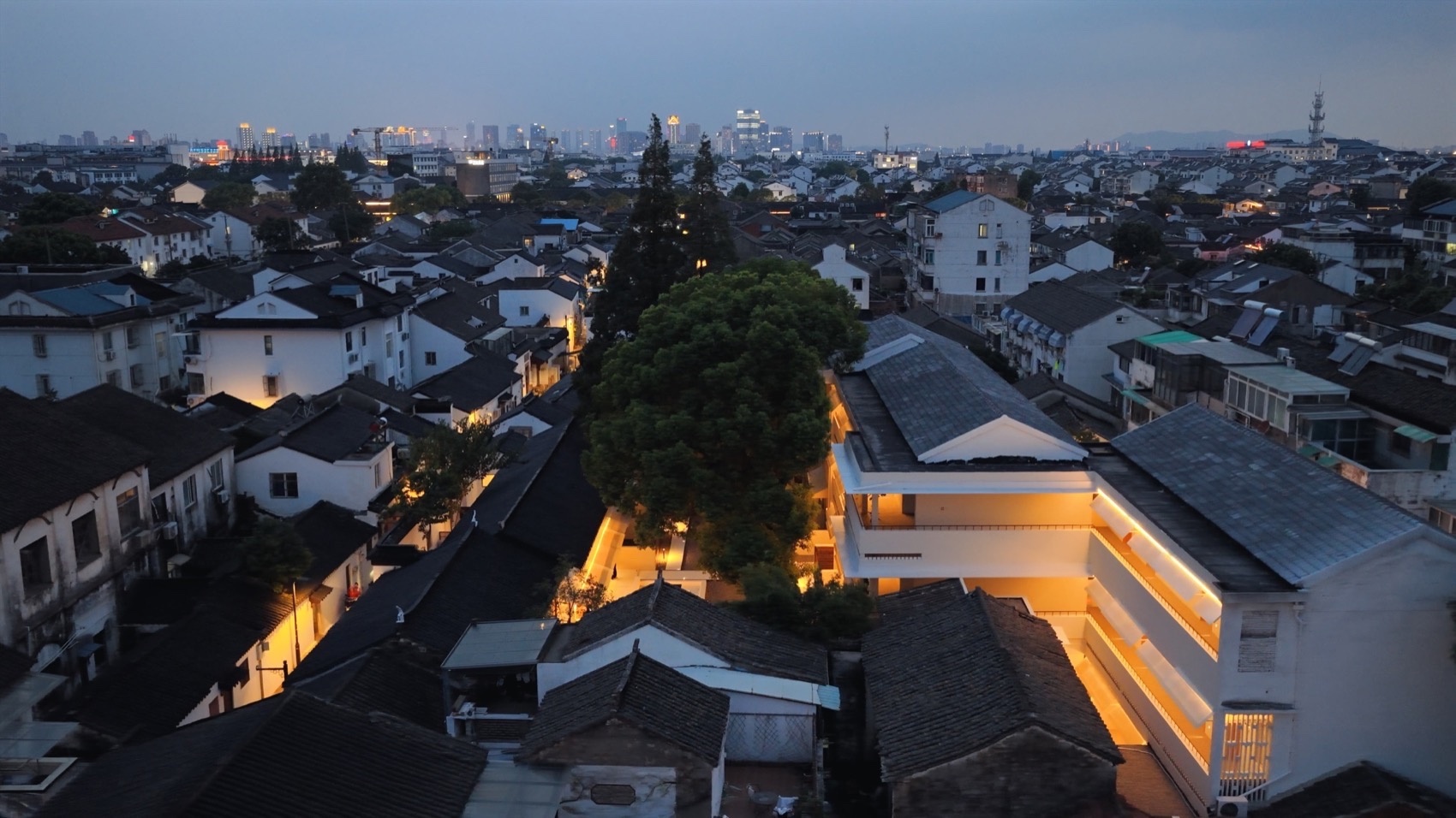 平江路松之屿民宿丨中国苏州丨咫间设计-97