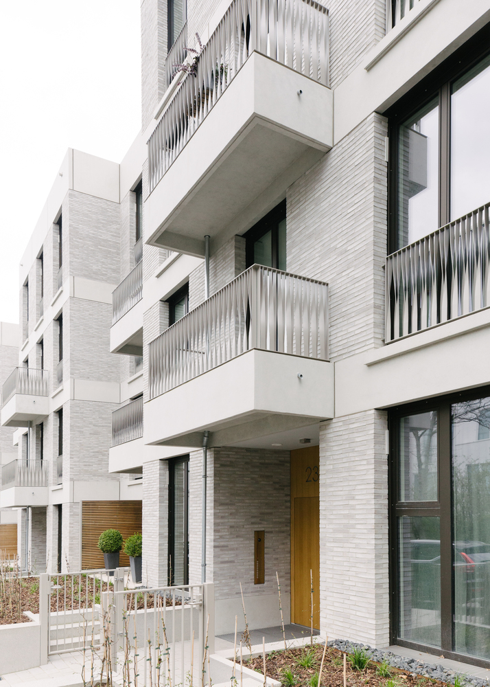 汉堡 Alster 河畔的现代“Alsterterrassen”建筑丨德国汉堡丨blrm Architekt*innen-27