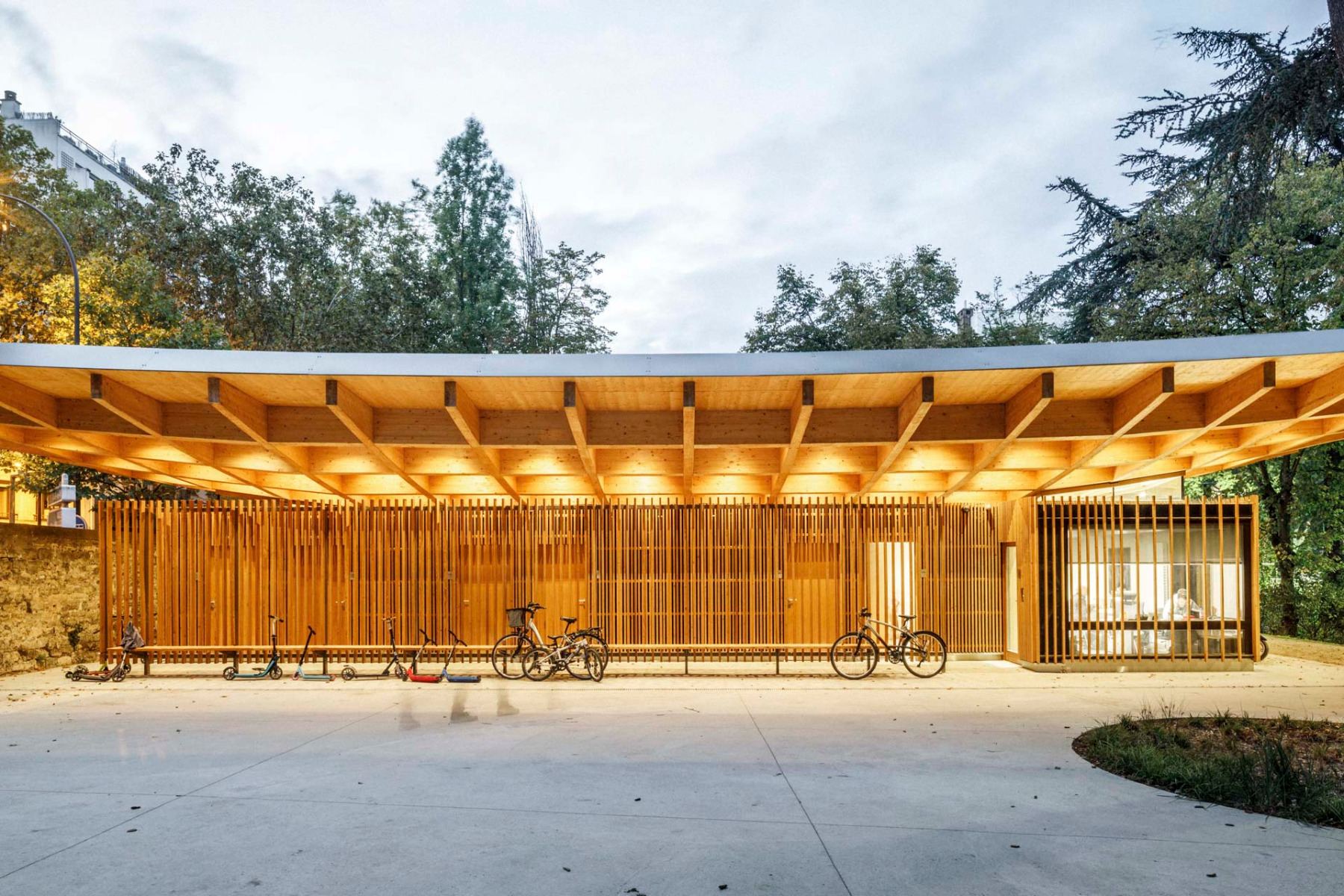 巴黎附近体育建筑丨法国巴黎丨Explorations Architecture-43