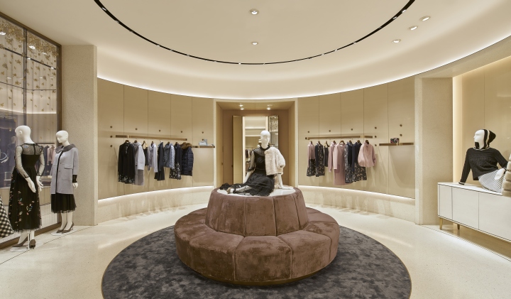 南京德基广场 V Grass 旗舰店-11