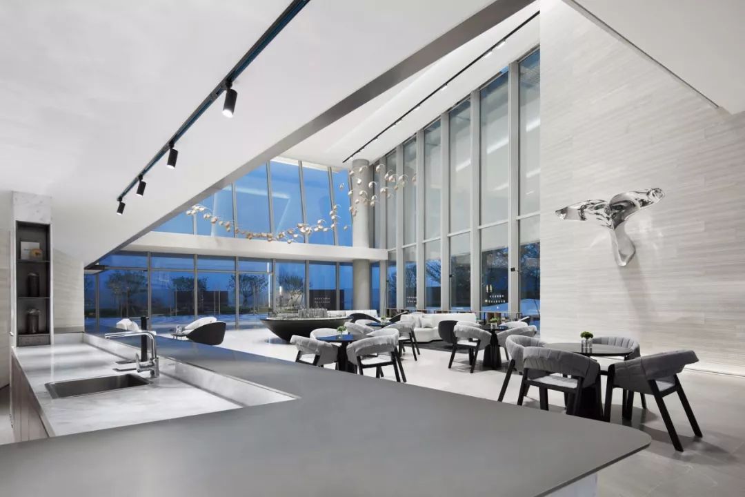 阳江美的未来中心——在地性设计展现现代空间魅力-18