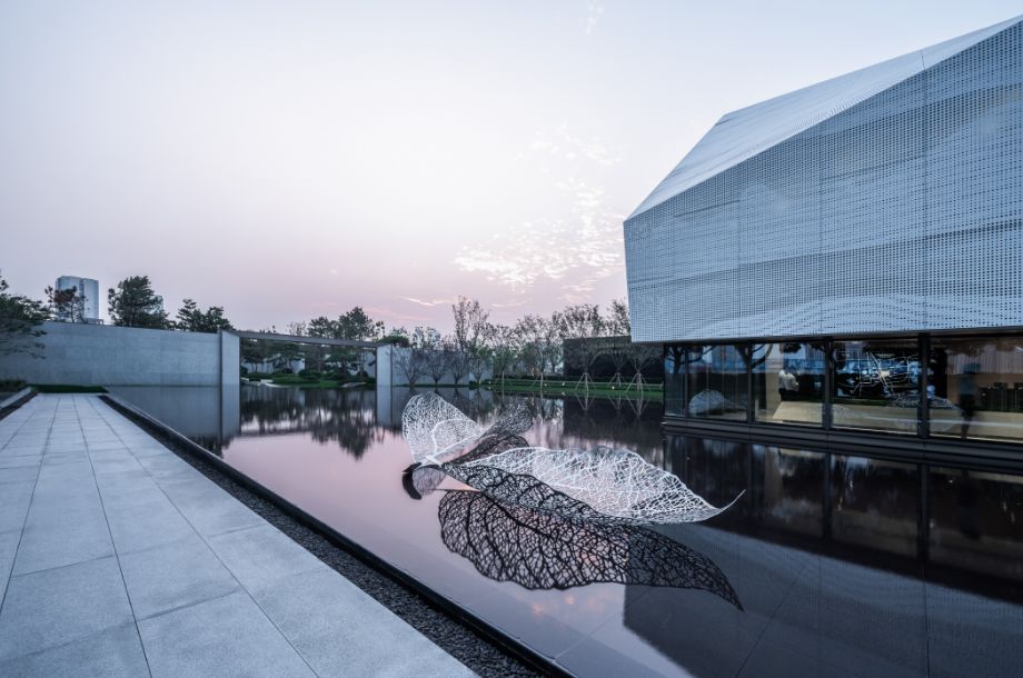 以现代山河之形雕琢极简 | 苏州融创金融街-43