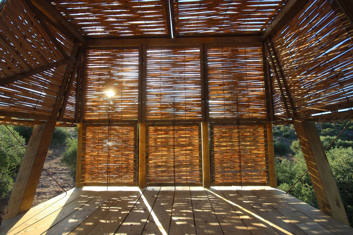 Tragata 临时木结构建筑-30