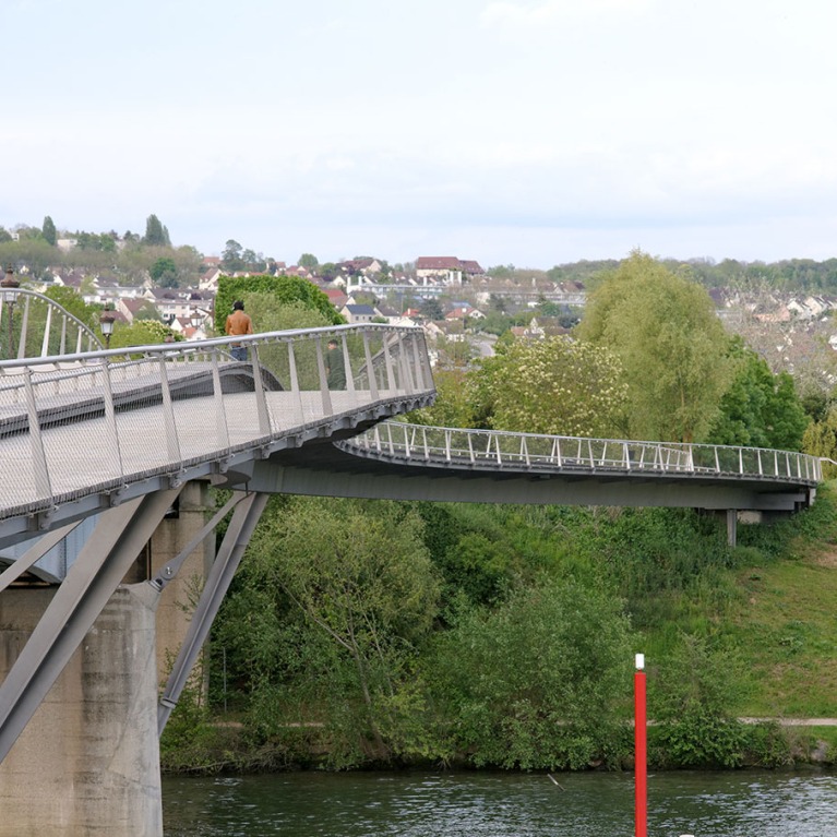 Dietmar Feichtinger塞纳河人行天桥丨法国丨Dietmar Feichtinger Architectes-0