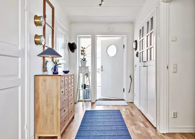 赏案例|超美的瑞典海边阁楼，蓝色风情带你领略仲夏魅力！-15