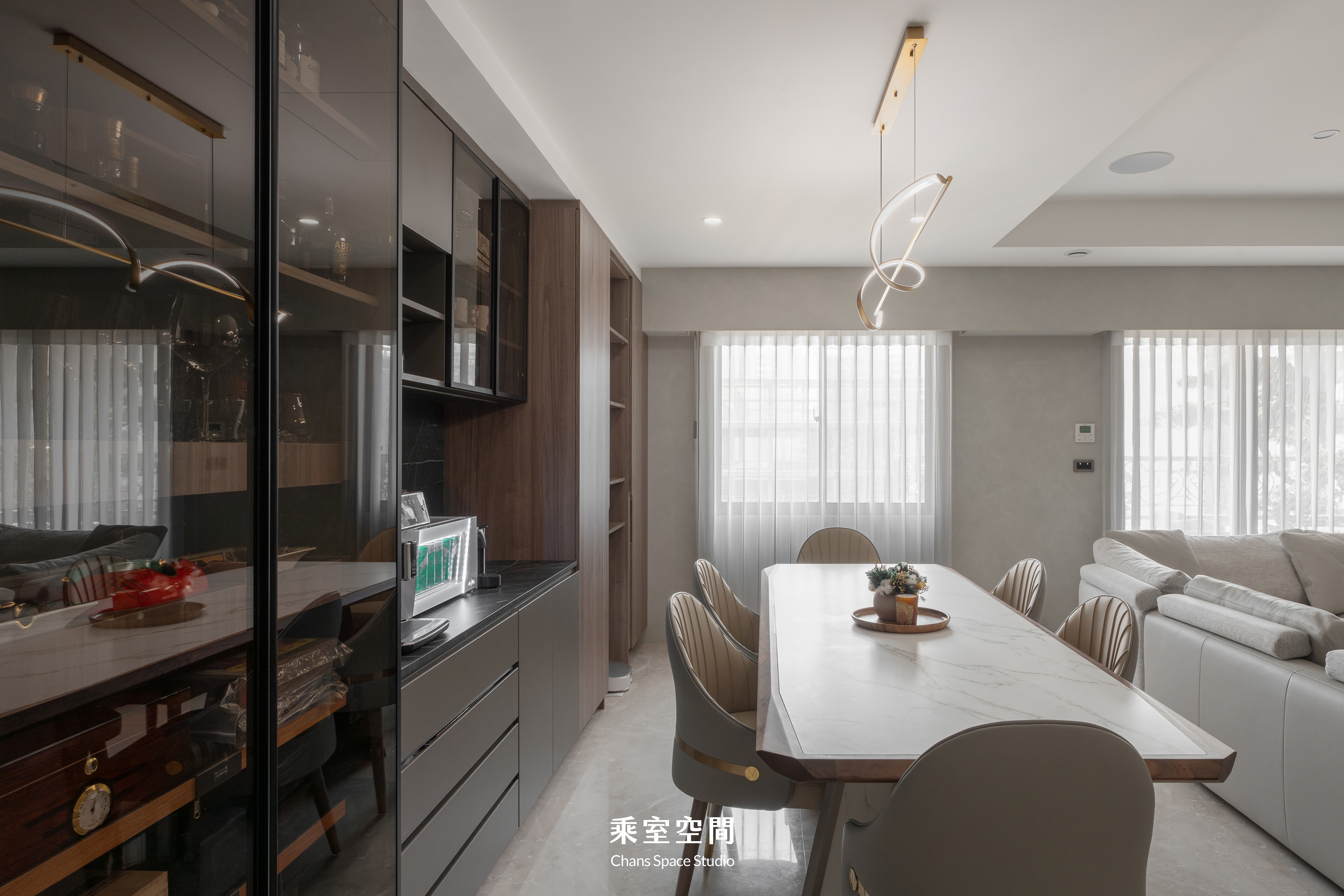 屋齡17年全室翻新｜克里翁大樓丨中国高雄丨乘式空間-9