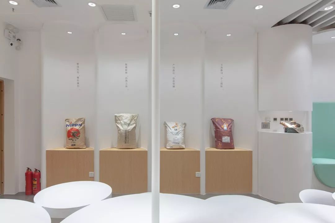 烟台零加面包店 | 回向空间打造圆融空间-23
